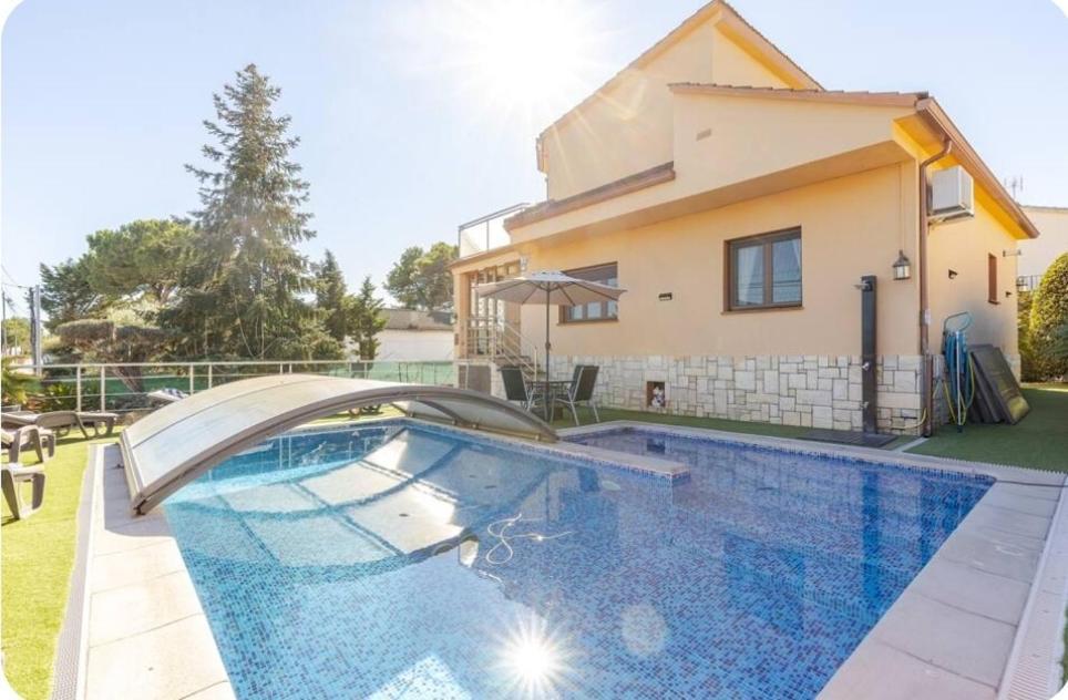 Вилла Raco De Lis La Torre de Claramunt Экстерьер фото